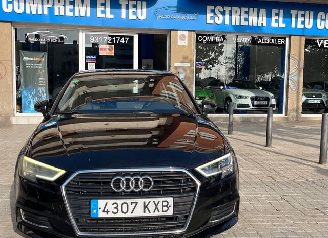 
								Audi A3 2019 lleno									
