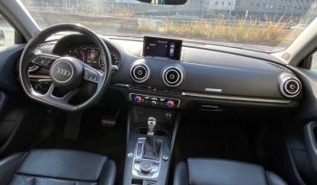 
									Audi A3 2019 lleno								