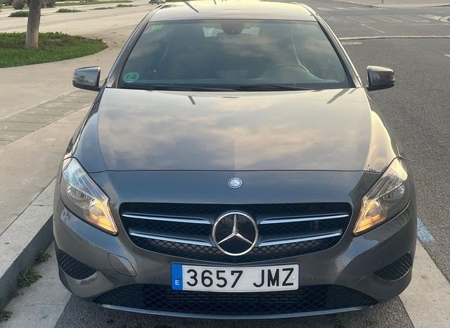 
								Mercedes-Benz Clase C 2016 lleno									