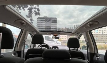 
									Peugeot 308 2010 lleno								