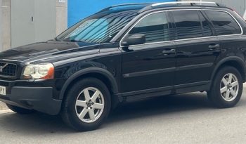 
									Volvo XC90 lleno								
