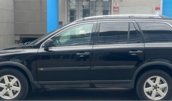 
									Volvo XC90 lleno								
