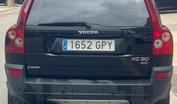 
									Volvo XC90 lleno								