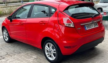 
									Ford Fiesta 2016 lleno								