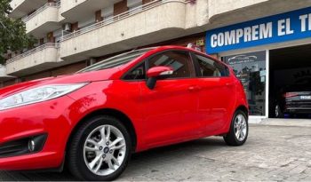 
									Ford Fiesta 2016 lleno								