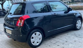 
									Suzuki Swift 2010 lleno								
