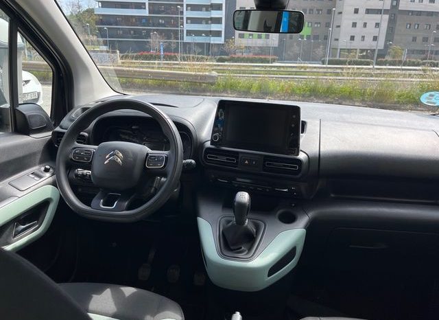 
								Citroen Berlingo 2020 lleno									
