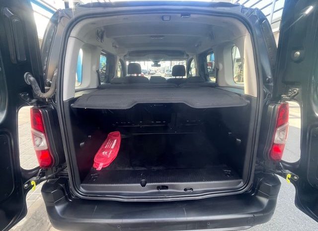 
								Citroen Berlingo 2020 lleno									