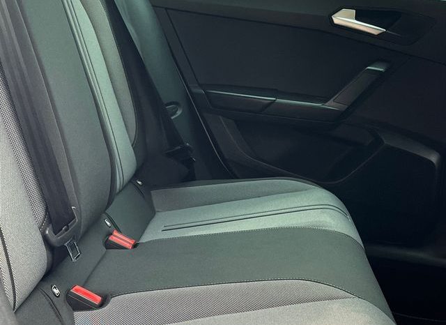 
								SEAT Leon 2021 lleno									