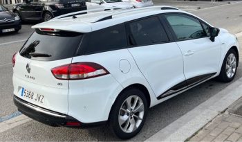 
									Renault Clio 2017 lleno								