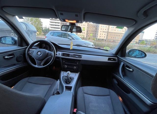 
								BMW Serie 3 2008 lleno									