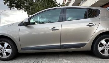 
									Renault Megane 2009 lleno								