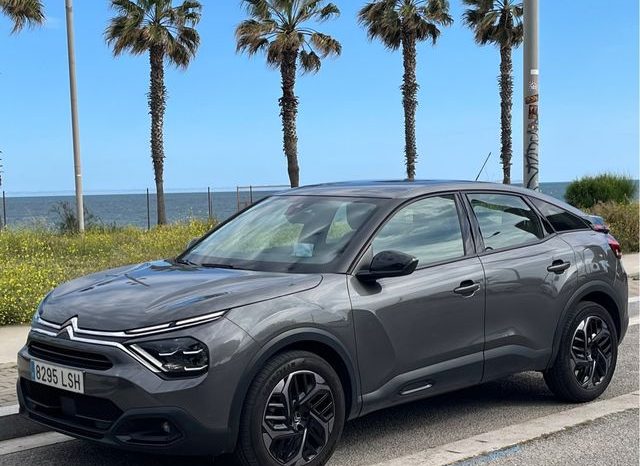 
								Citroen C4 2021 lleno									