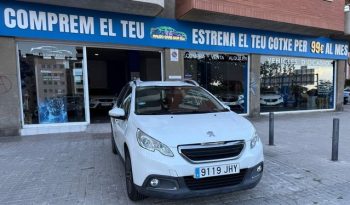 
									Peugeot 2008 2015 lleno								