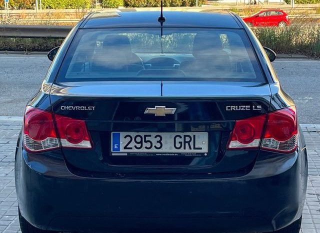 
								Chevrolet Cruze 2009 lleno									