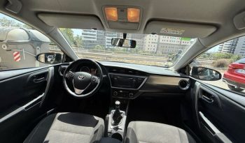 
									Toyota Auris 2014 lleno								