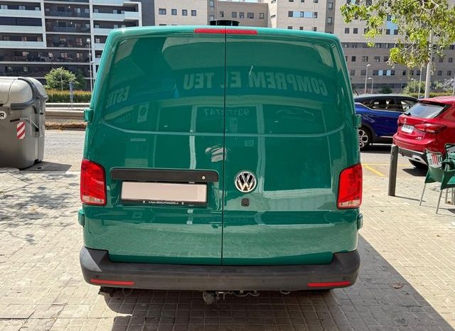 
								Volkswagen Transporter 2021 lleno									