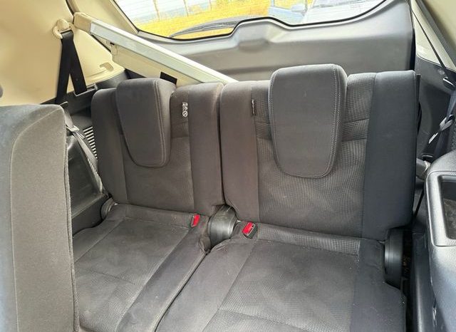 
								Nissan X-Trail 2016 lleno									