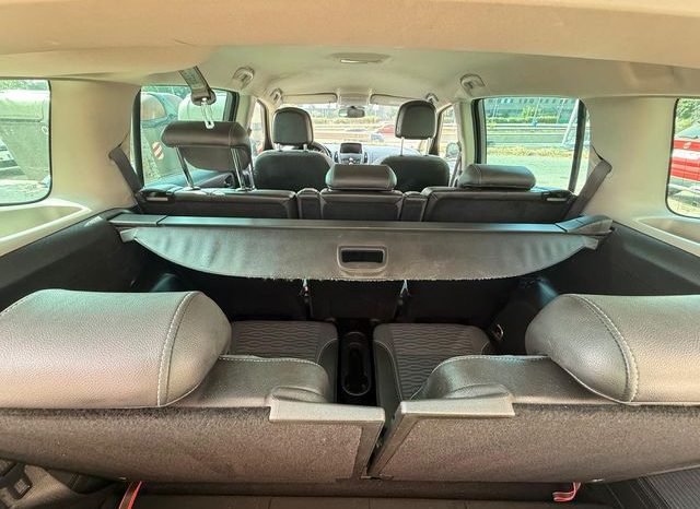 
								Nissan X-Trail 2016 lleno									