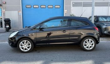 
									Opel Corsa 2007 lleno								