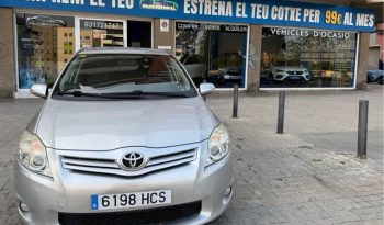 
									Toyota Auris 2011 lleno								