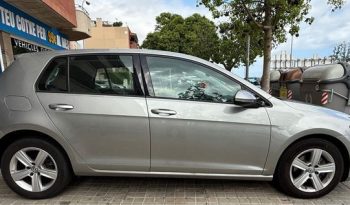 
									Volkswagen Golf 2014 lleno								