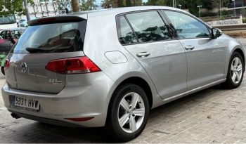 
									Volkswagen Golf 2014 lleno								