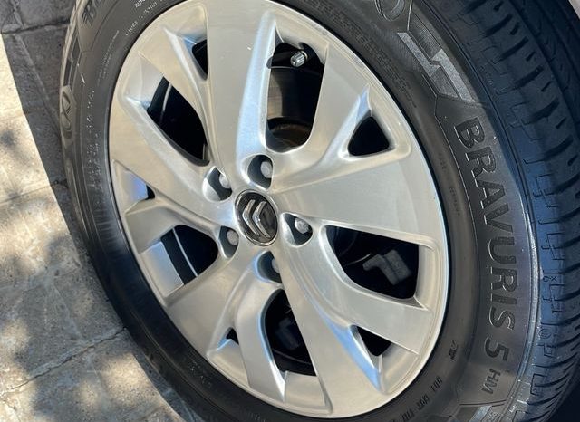 
								Citroën C4 Picasso 2016 lleno									