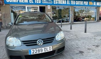 
									Volkswagen golf 2005 lleno								