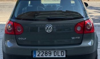 
									Volkswagen golf 2005 lleno								