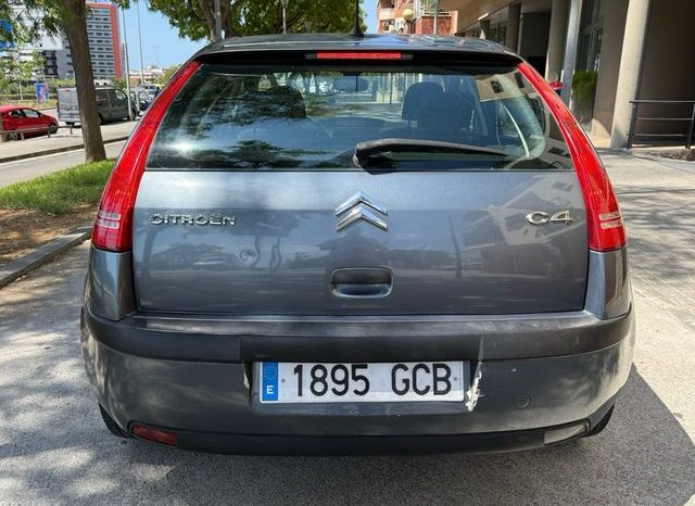 
								Citroën C4 2008 lleno									