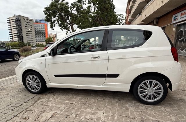 Chevrolet Aveo 2012