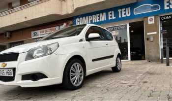 
									Chevrolet Aveo 2012 lleno								