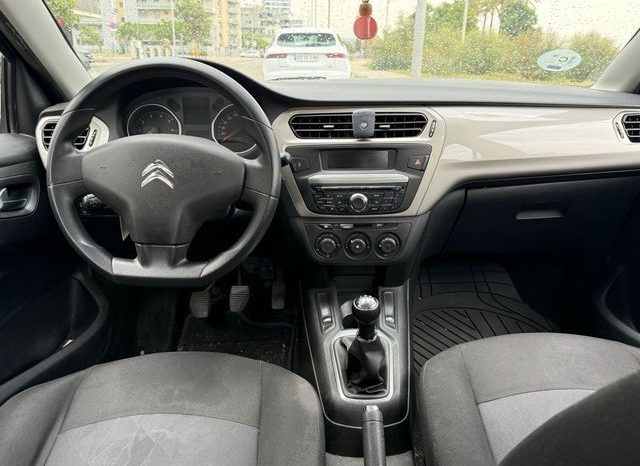 
								Citroen C-Élysée 2016 lleno									