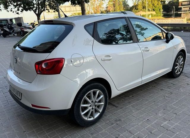 
								Seat Ibiza 2010 lleno									