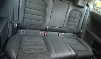 
									Volkswagen Golf 2015 lleno								