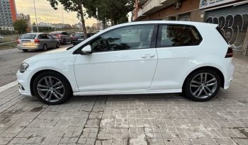 
									Volkswagen Golf 2015 lleno								