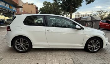 
									Volkswagen Golf 2015 lleno								