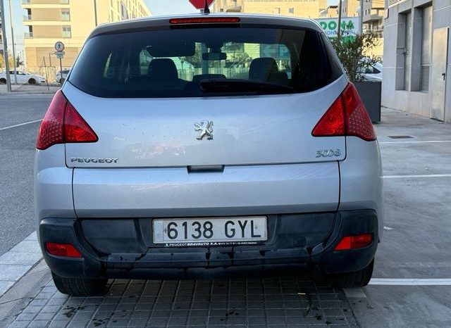 
								Peugeot 3008 2010 lleno									