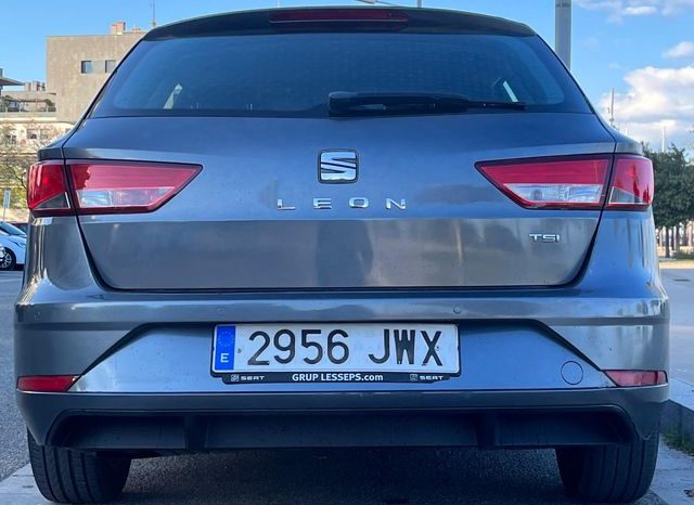 
								SEAT Leon 2016 lleno									