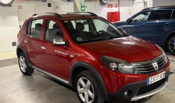 
									Dacia Sandero 2011 lleno								