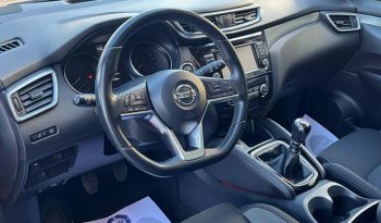 
									Nissan Qashqai 2017 lleno								