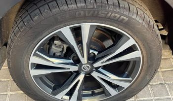 
									Nissan Qashqai 2017 lleno								