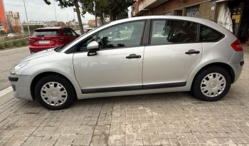 
									Citroën C4 2010 lleno								