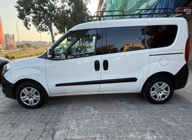 
								FIAT Doblò 2017 lleno									