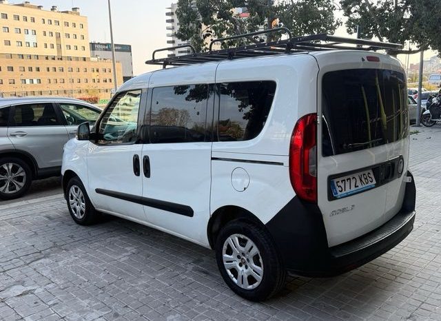 
								FIAT Doblò 2017 lleno									