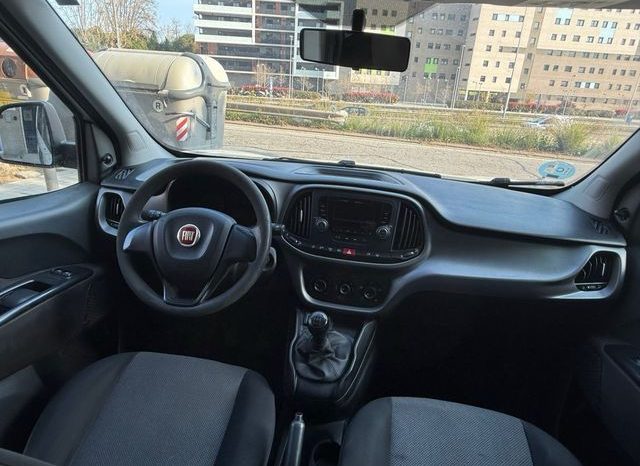 
								FIAT Doblò 2017 lleno									