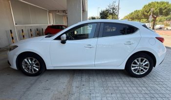 
									Mazda 3 2015 lleno								