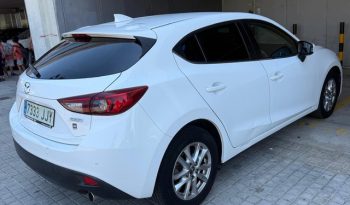 
									Mazda 3 2015 lleno								