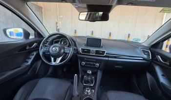 
									Mazda 3 2015 lleno								